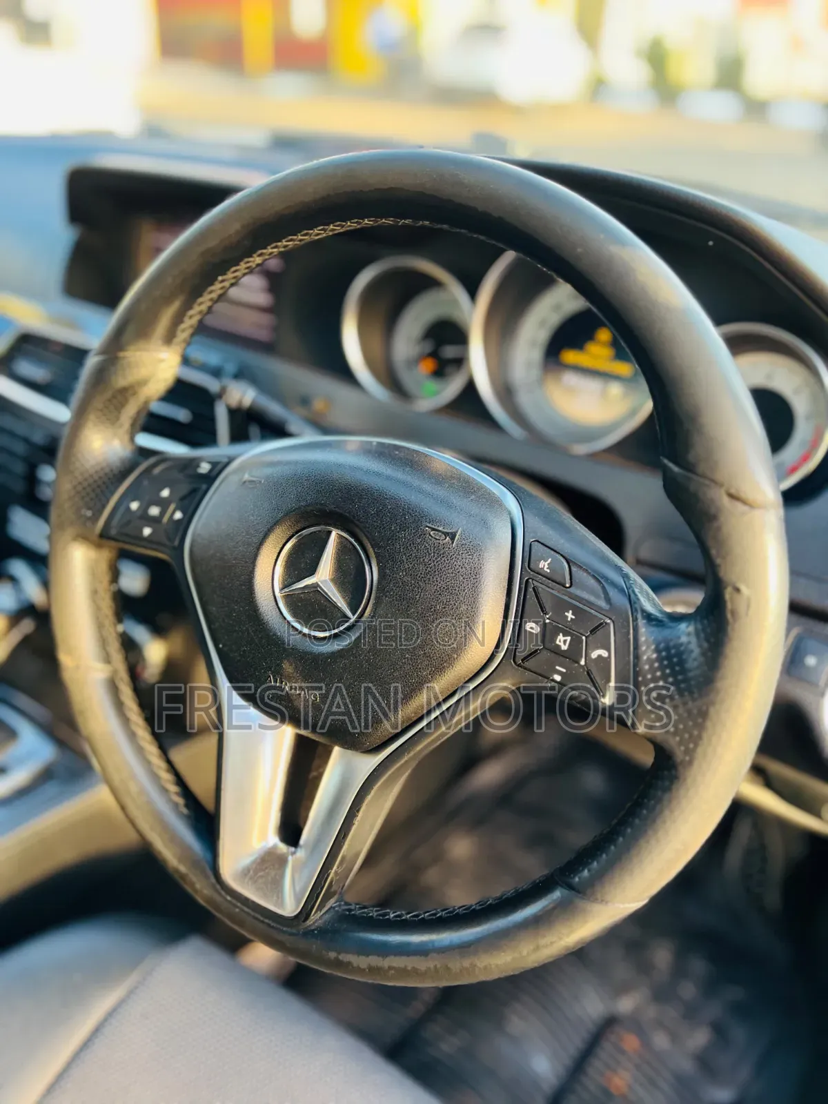 Mercedes-Benz C200 2011 White
