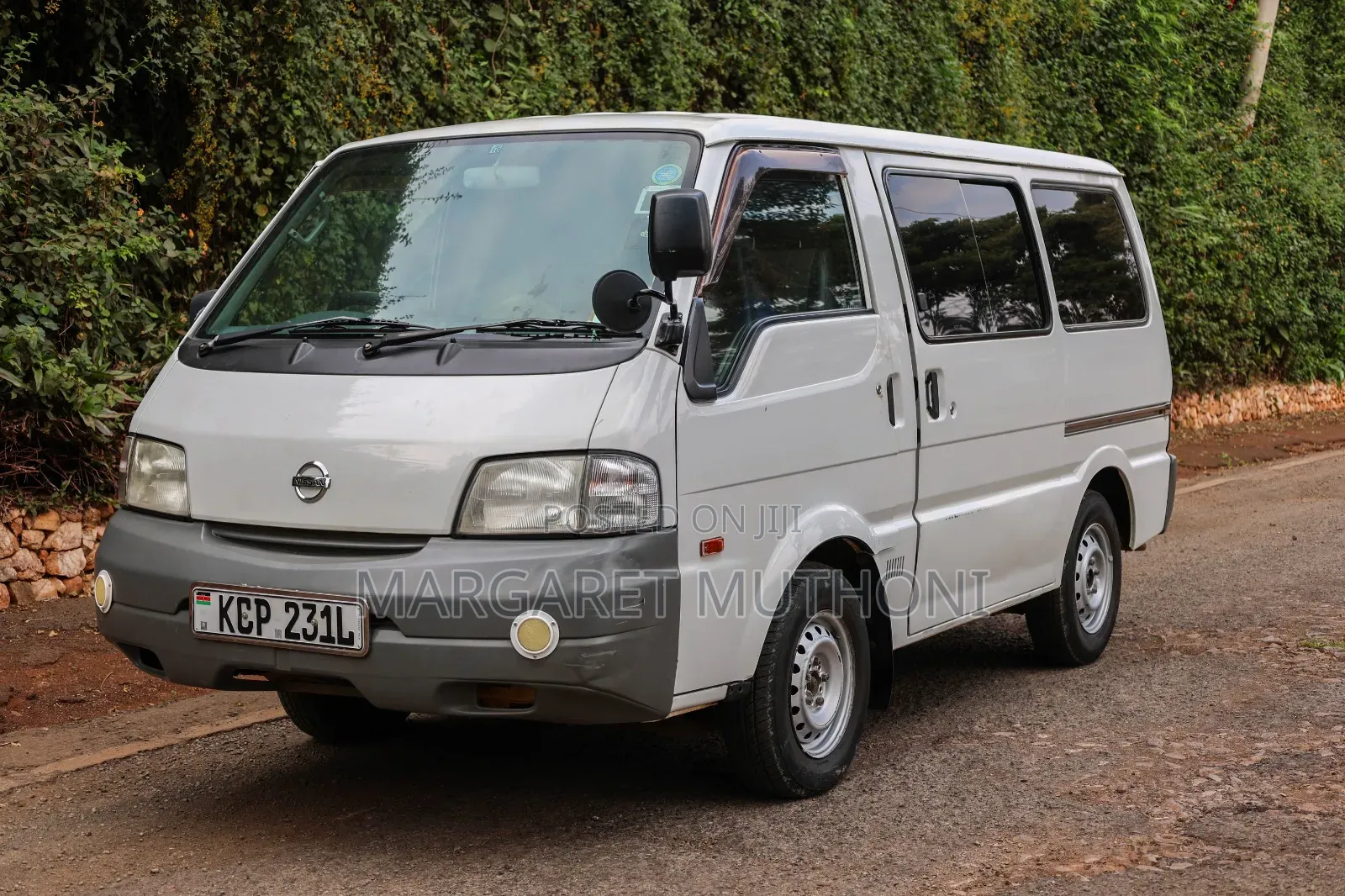 Nissan Vanette 2011 White