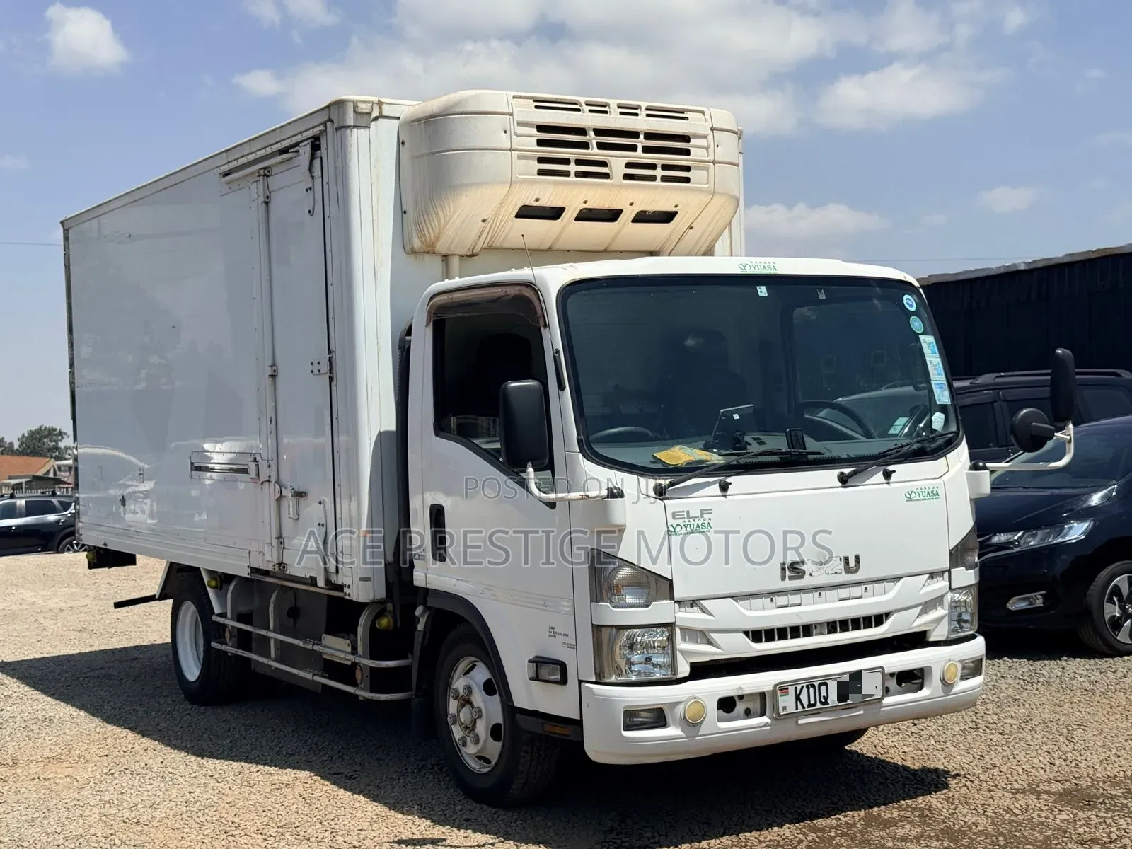 Isuzu Elf 4000cc Auto 2018