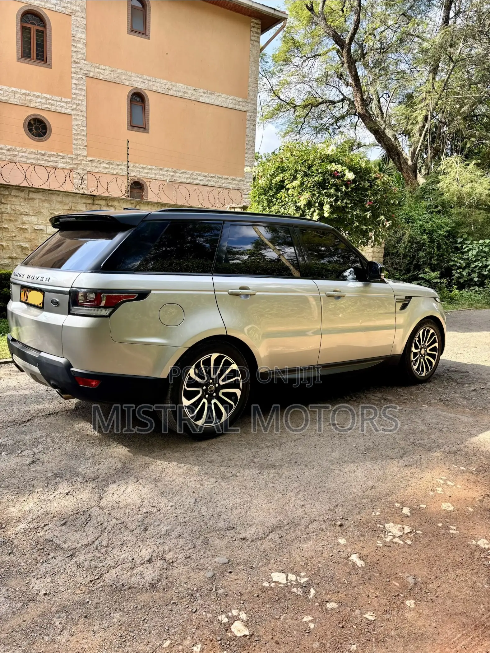 Land Rover Range Rover Sport HSE 4x4 (3.0L 6cyl 8A) 2016 Beige