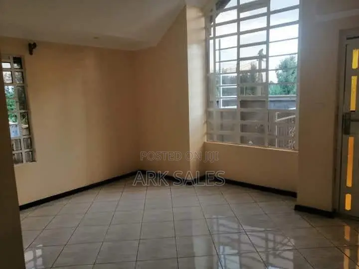 5bdrm Maisonette in Kiambu CBD for sale