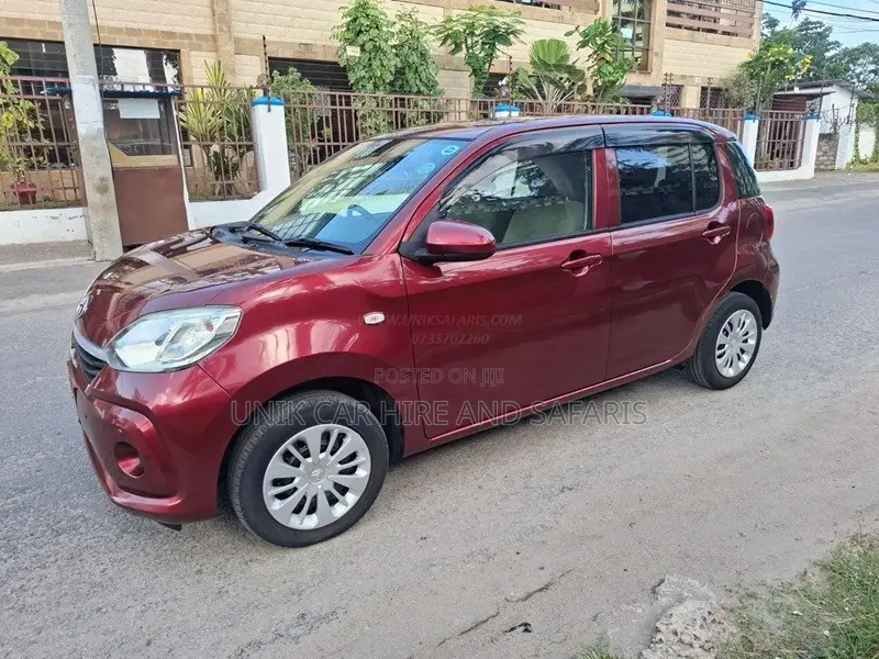 Toyota Passo 1.0 FWD 2019 Red