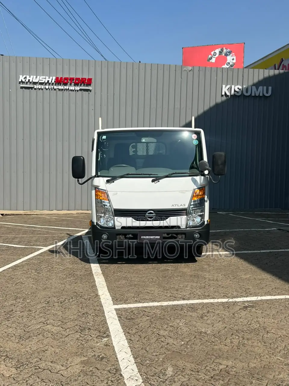 Nissan Atlas