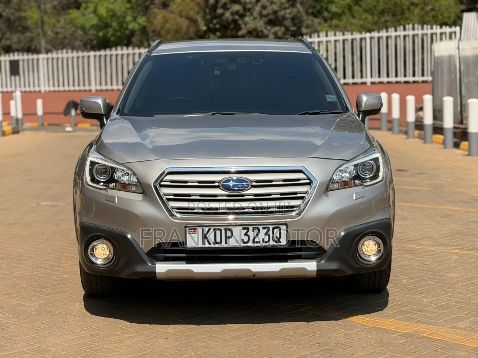Subaru Outback 2016 Silver