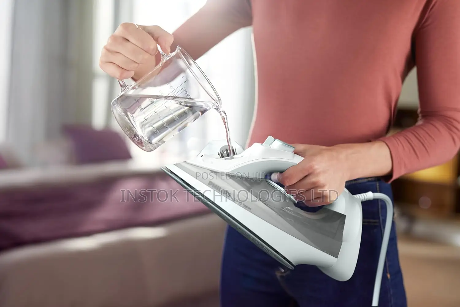 Philips Steam Iron 5000 Series - 2400W DST5010/16