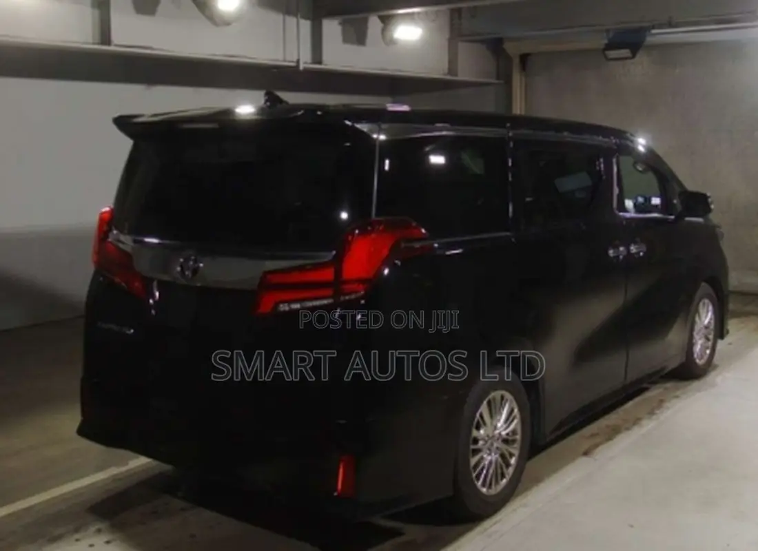 Toyota Alphard 2019 Black