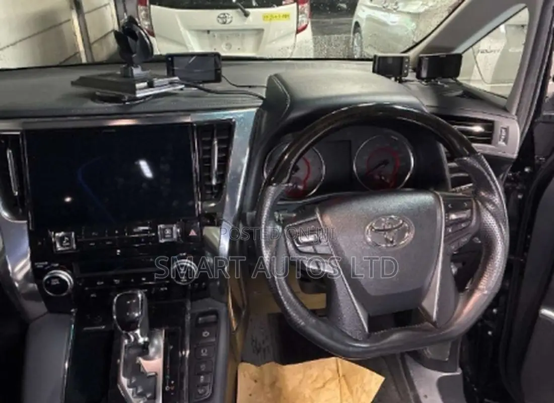 Toyota Alphard 2019 Black