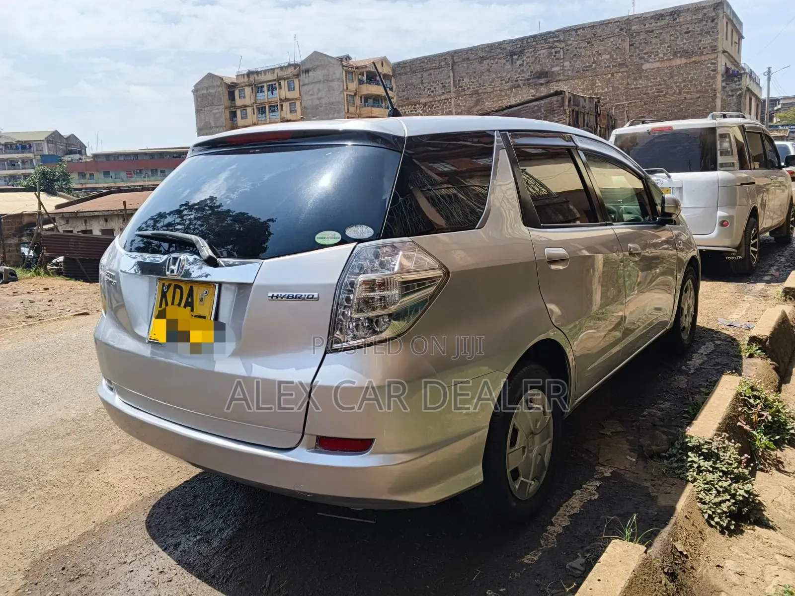 Honda Fit Shuttle 2014 Silver