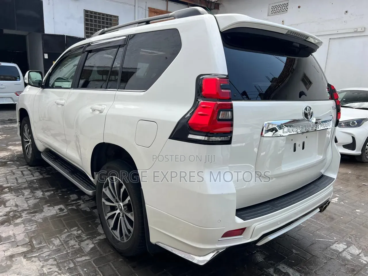 Toyota Land Cruiser Prado 2020 White