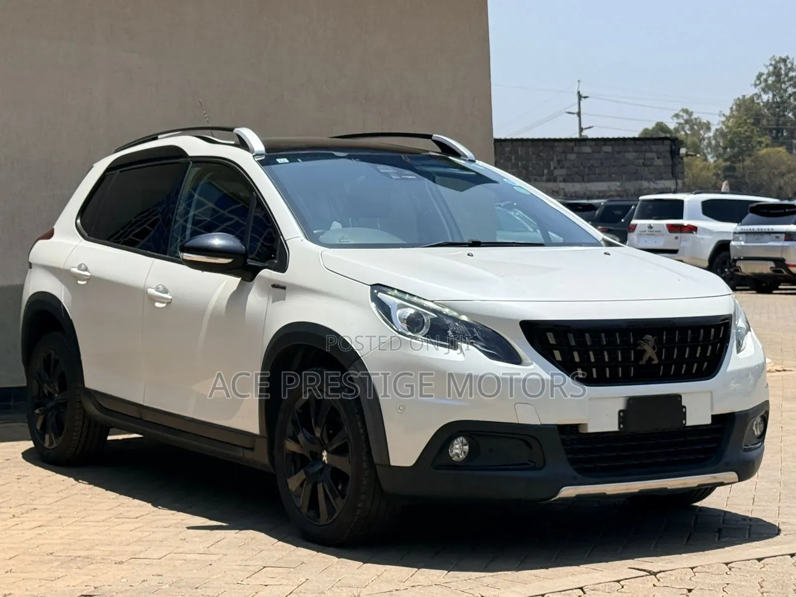 Peugeot 2008 2019 White