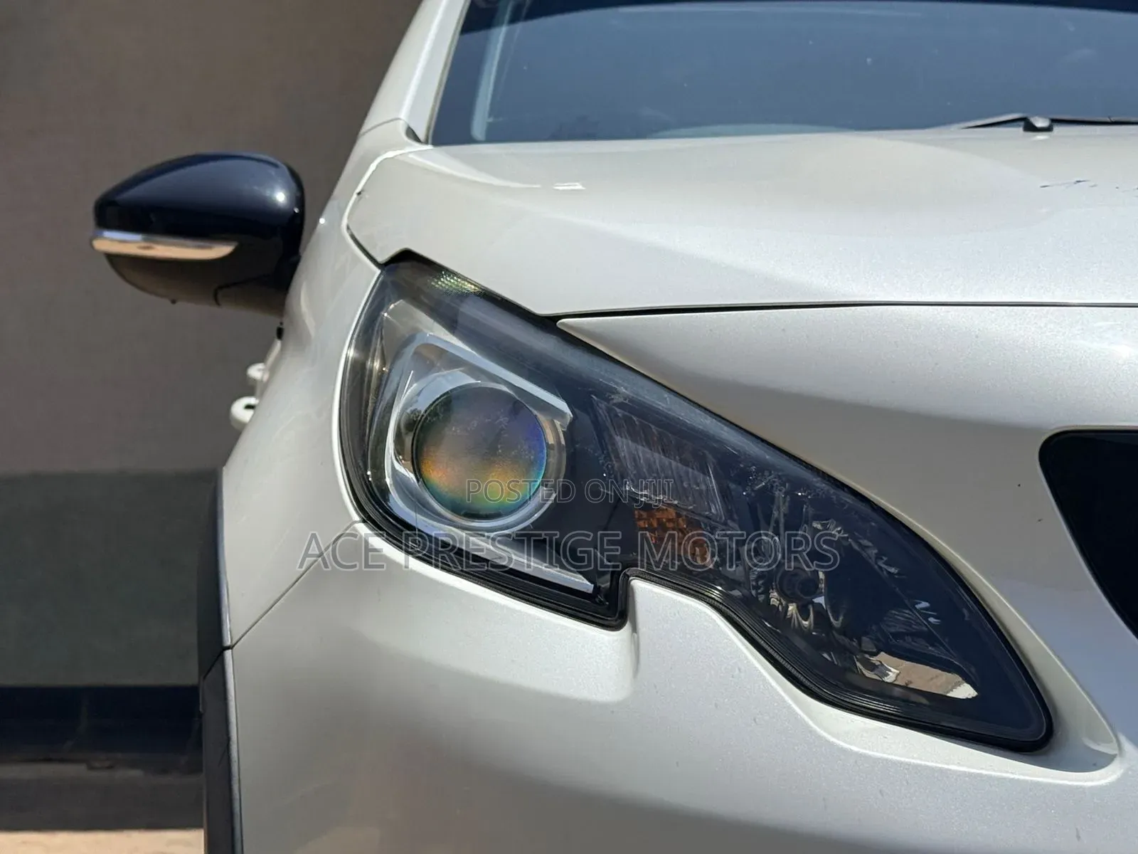 Peugeot 2008 2019 White