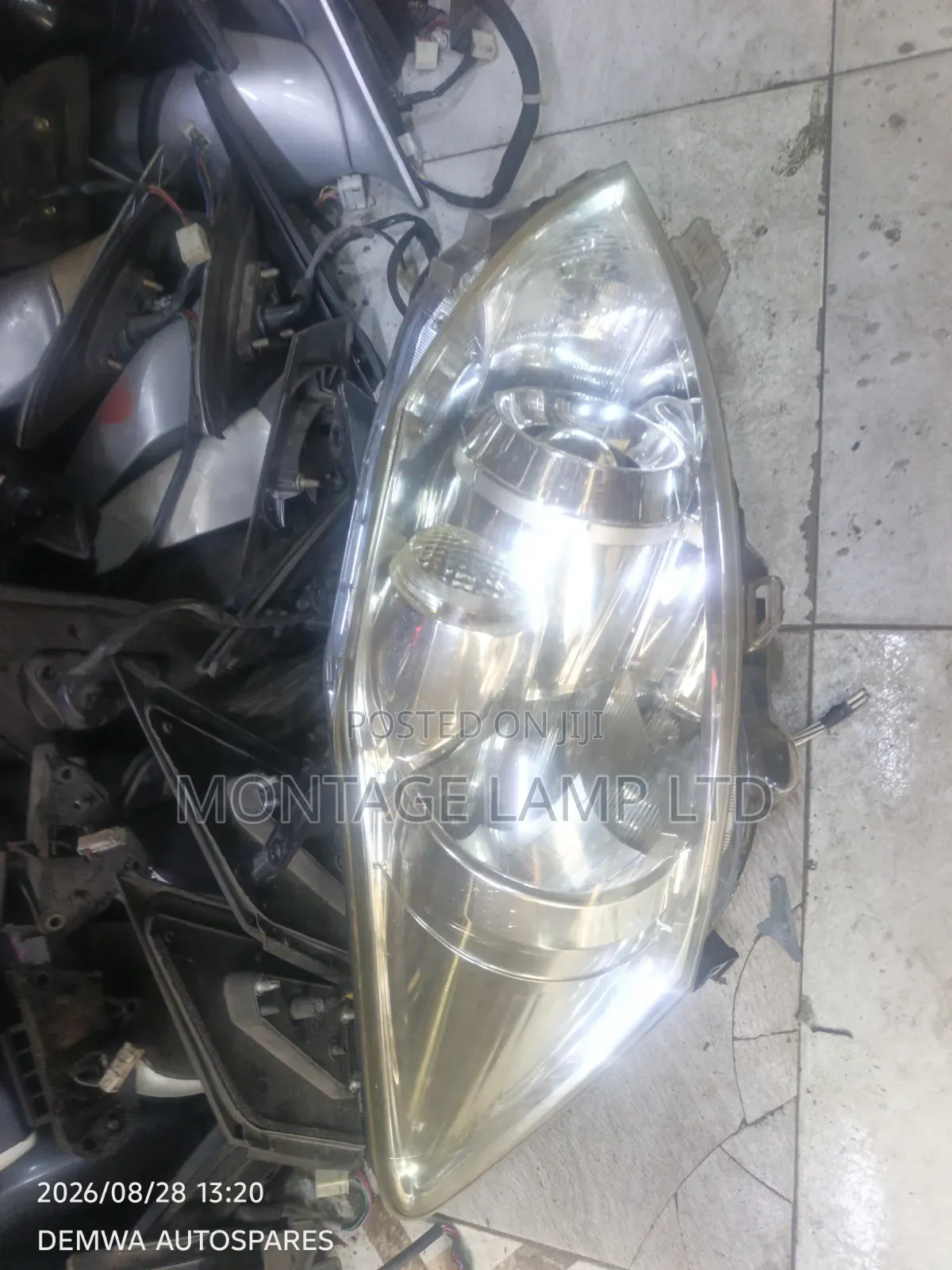 Auris 2012 Non Xenon