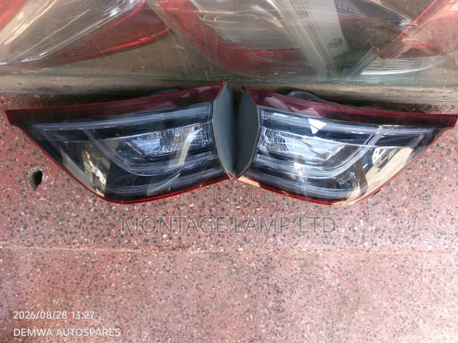 Taillight Harrier New Model