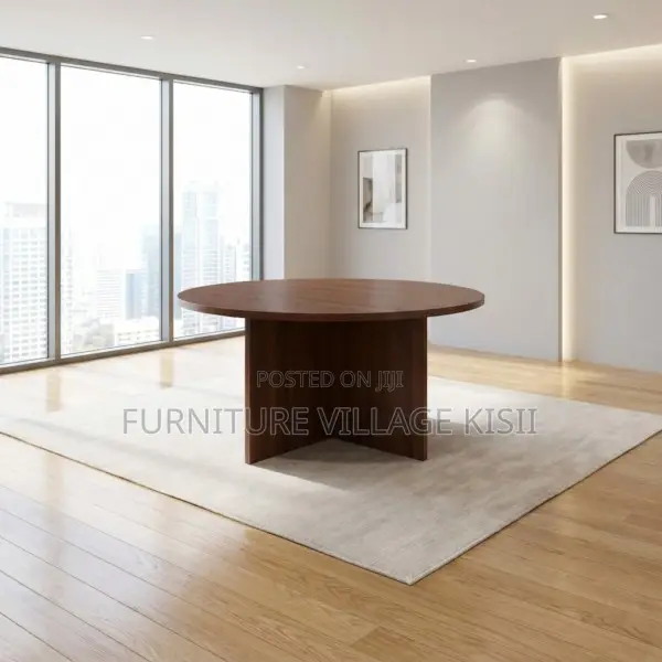 Office Furniture; Round Wooden Conference OfficeTable.