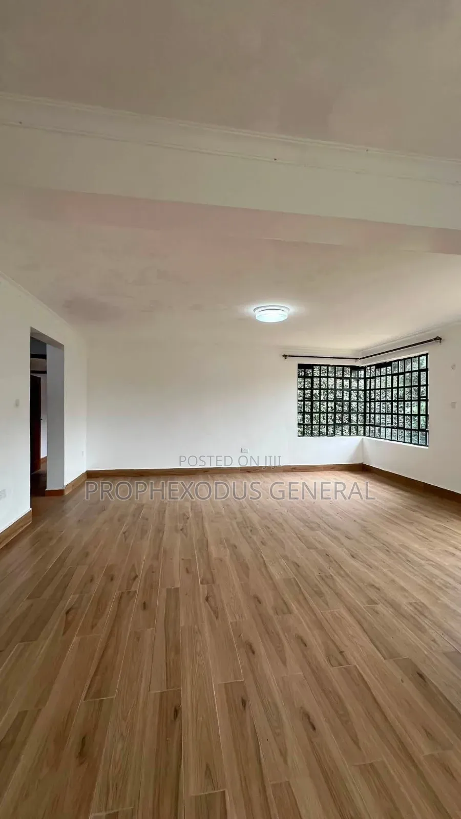 4bdrm Mansion in Rimpa for sale