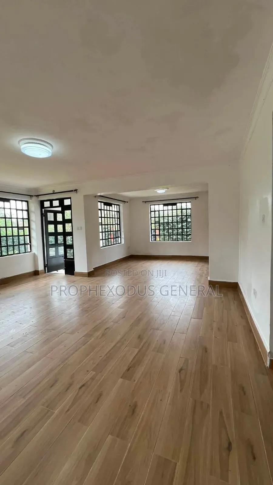 4bdrm Mansion in Rimpa for sale