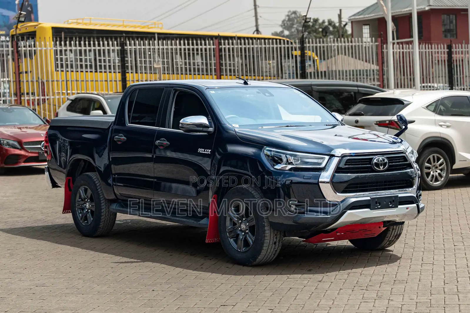 Toyota Hilux 2020 Blue