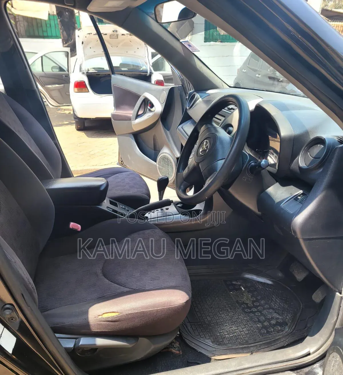 Toyota Vanguard 2010 Black