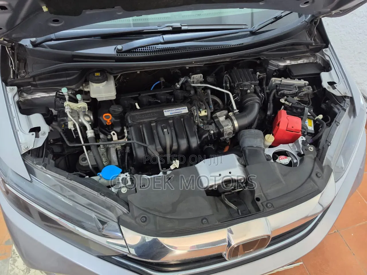 Honda Fit Shuttle 2019 Silver