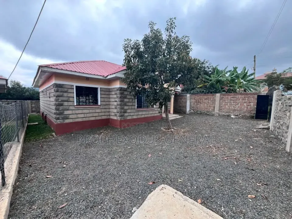 3bdrm Bungalow in Kiserian for sale