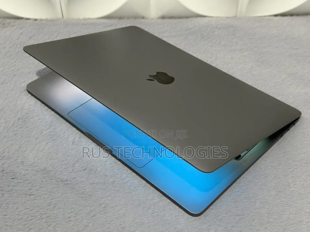 Laptop Apple MacBook Pro 2020 32GB Intel Core i7 SSD 512GB