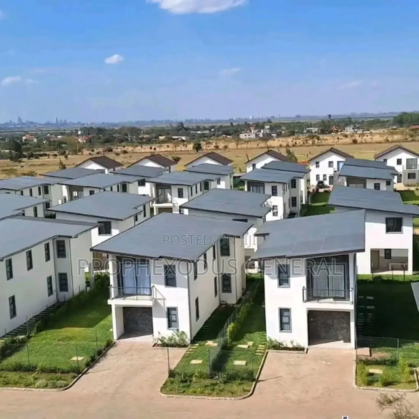 4bdrm Maisonette in Maasai Lodge for sale