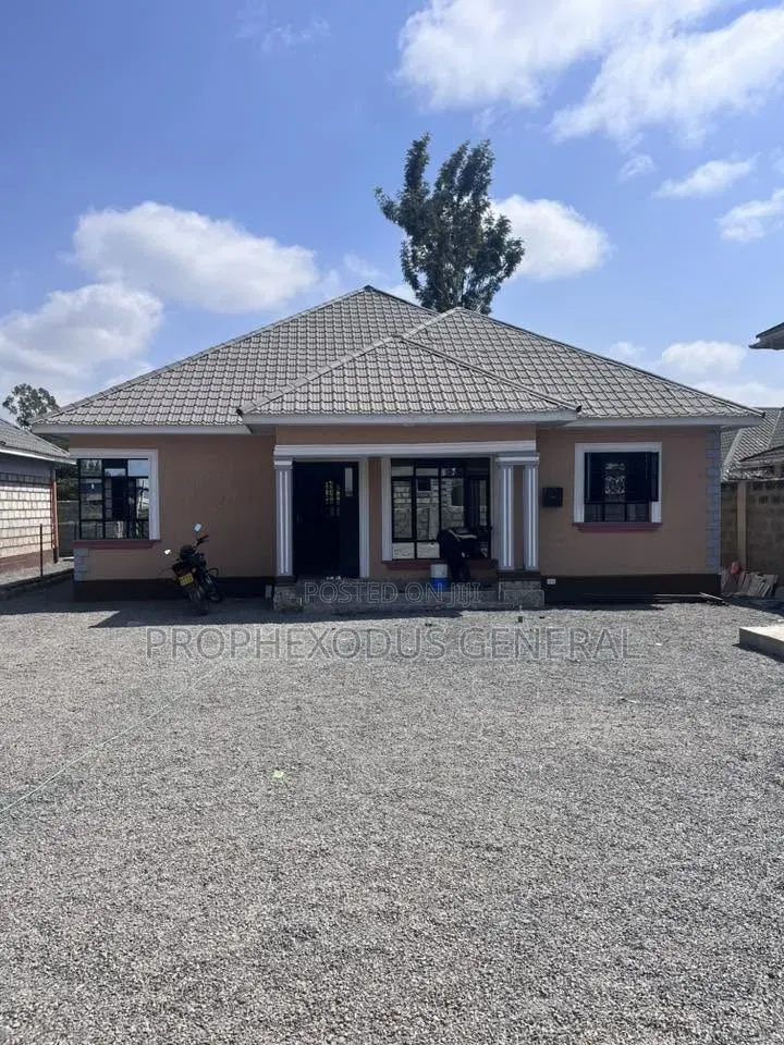 3bdrm Bungalow in Rimpa for sale
