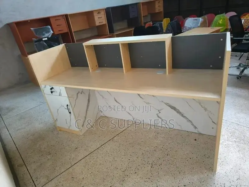 2M Reception Desk