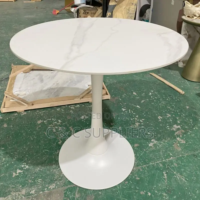 Round Tulip Dining Table-White & Black