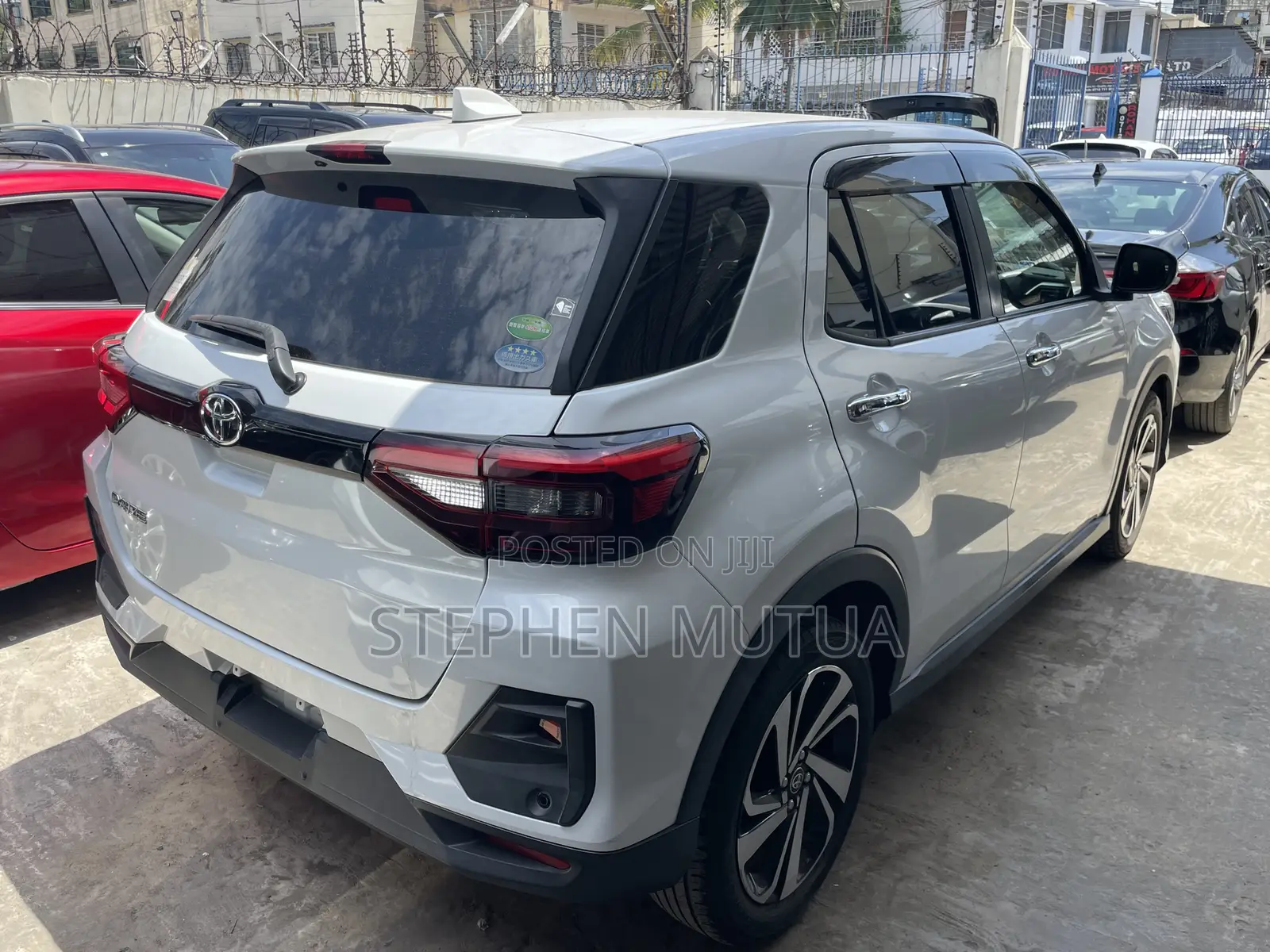Toyota Raize 1.0 FWD 2020 White