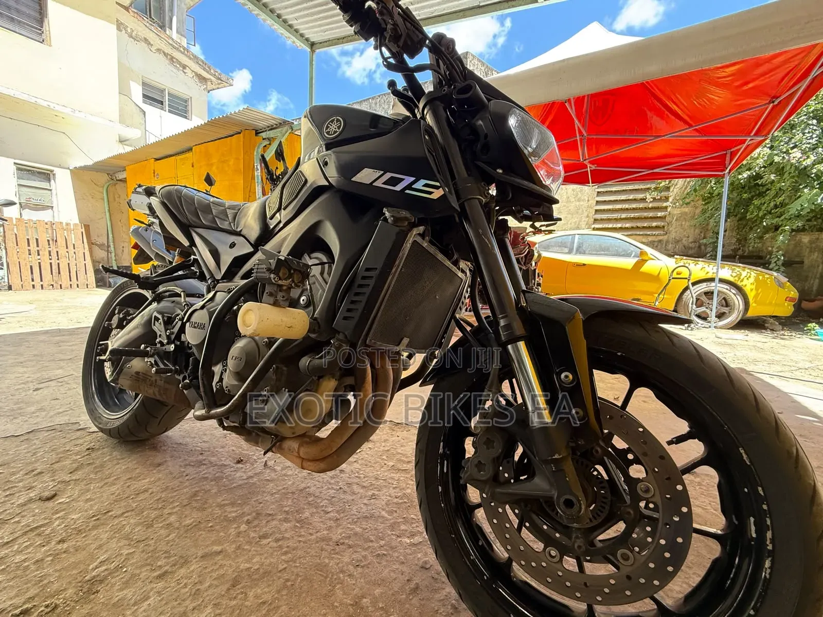 Yamaha 2016 Black