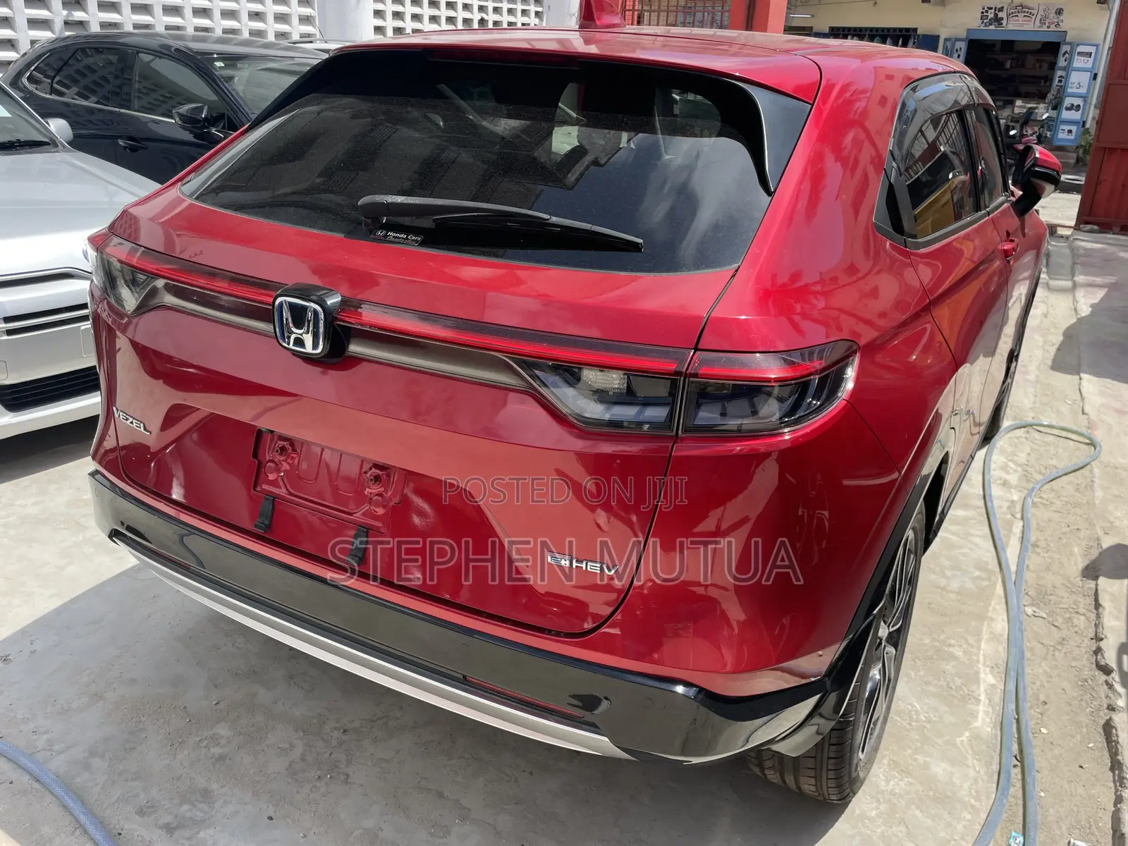 Honda Vezel 2022 Red