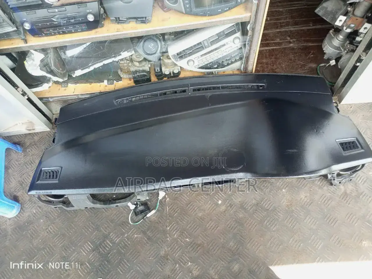 Auris 2015 Dashboard