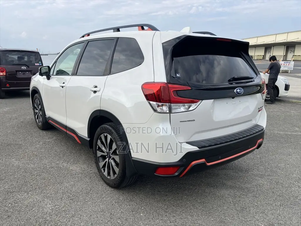 Subaru Forester 2019 White