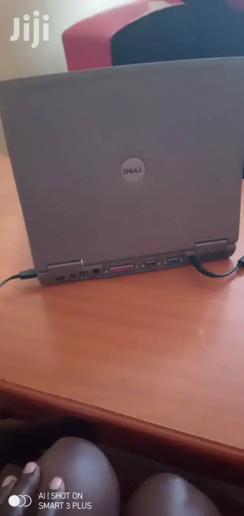 Laptop Dell 3GB Intel Core 2 Duo HDD 60GB