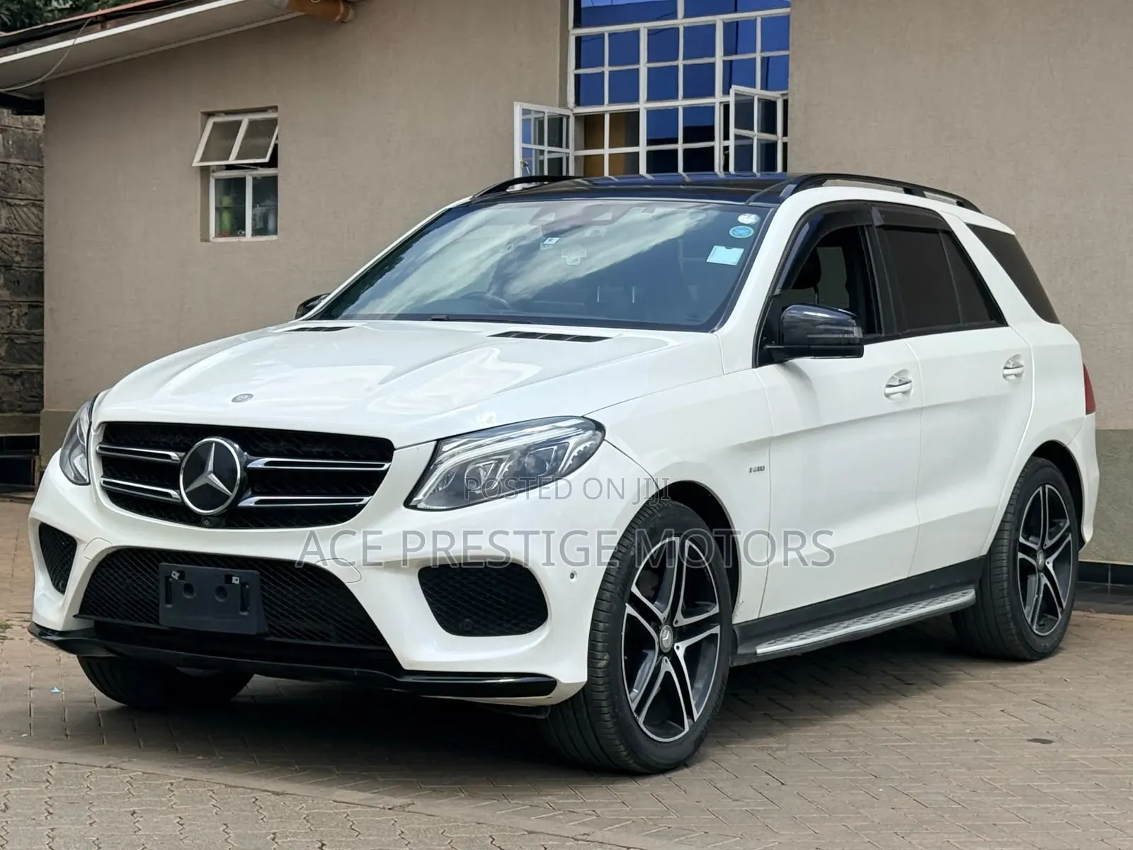 Mercedes-Benz GLE-Class 2016 White