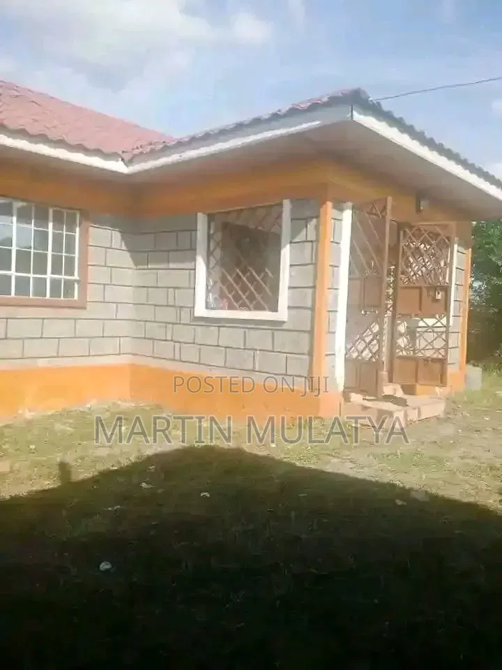Furnished 3bdrm Bungalow in Joska for sale