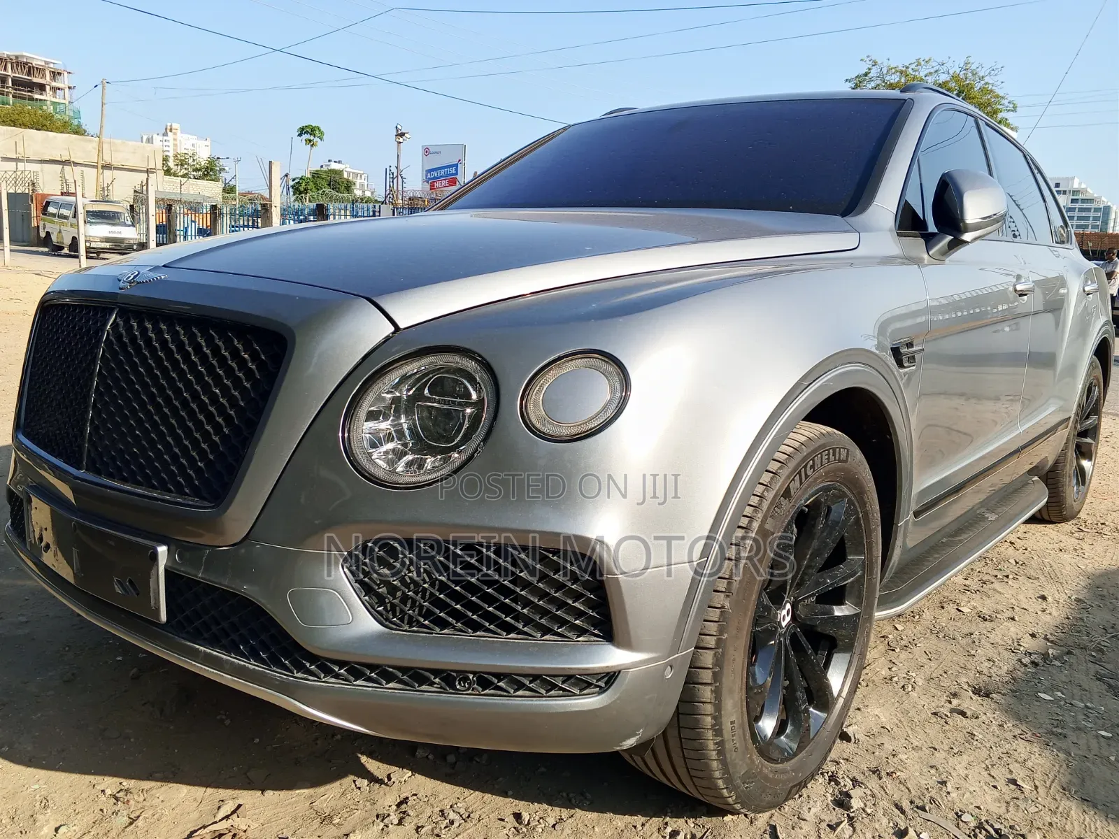 Bentley Bentayga 2017 Silver