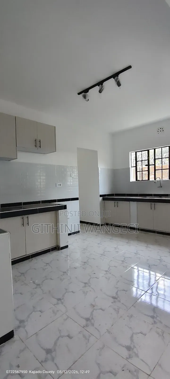 3bdrm Bungalow in Matasia for sale