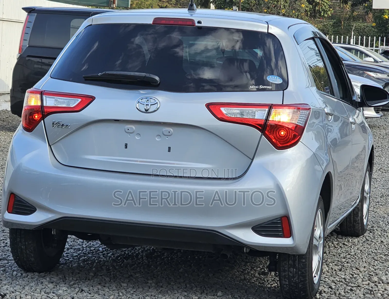 Toyota Vitz 2019 Silver