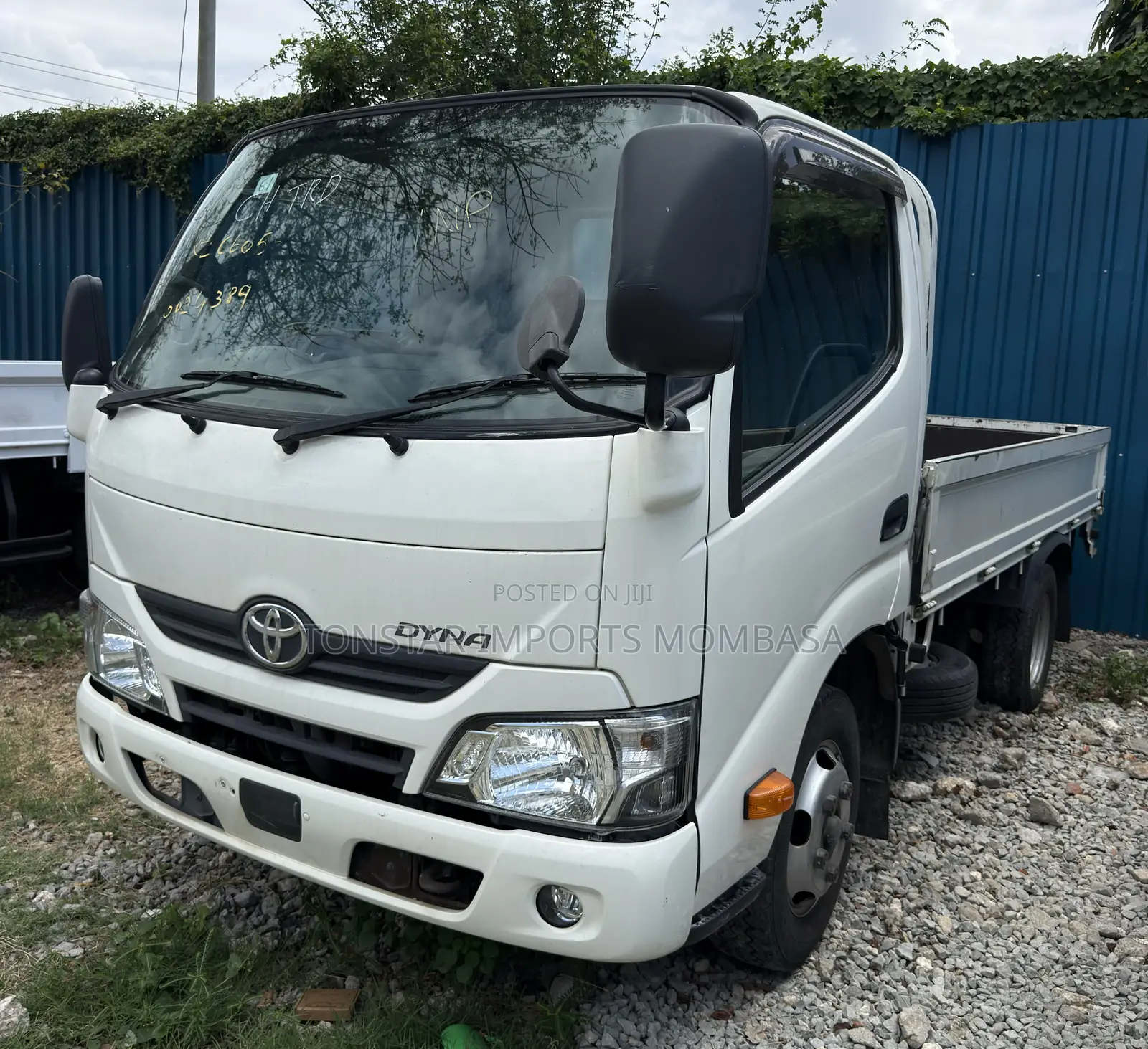 Toyota Dyna Truck