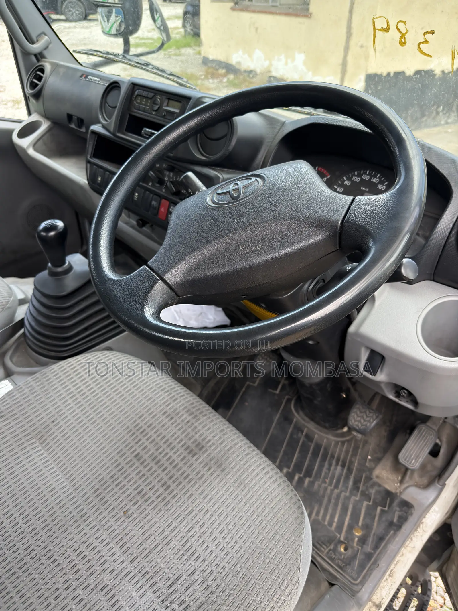 Toyota Dyna Truck