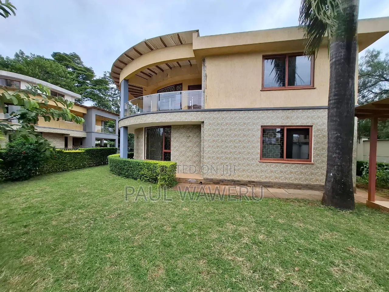 5bdrm Townhouse/Terrace in Maziwa for sale