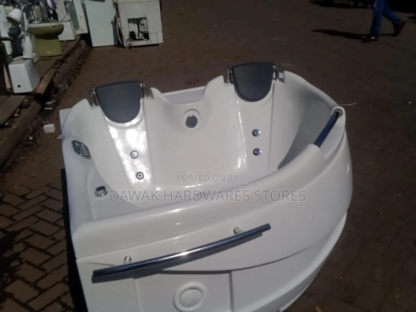 2 Person Luxury Jacuzzi for Sale!!!