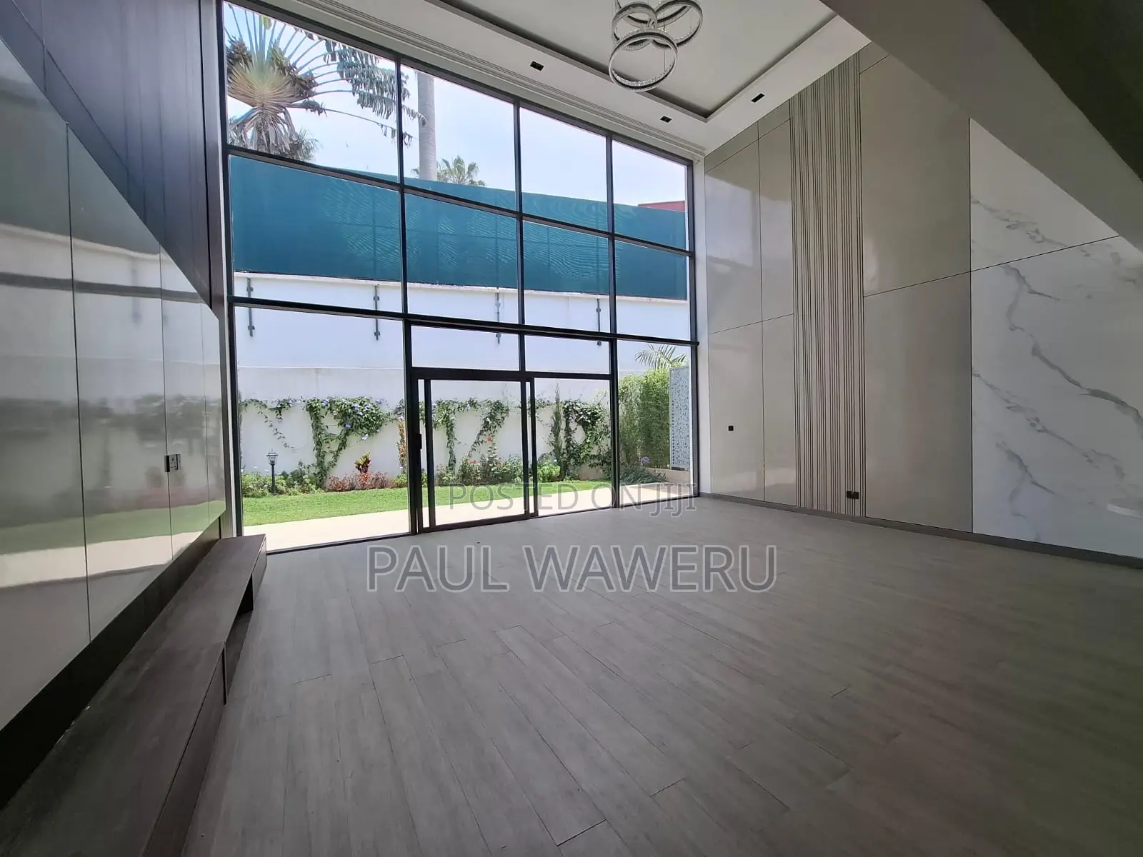 5bdrm Villa in Maziwa for sale