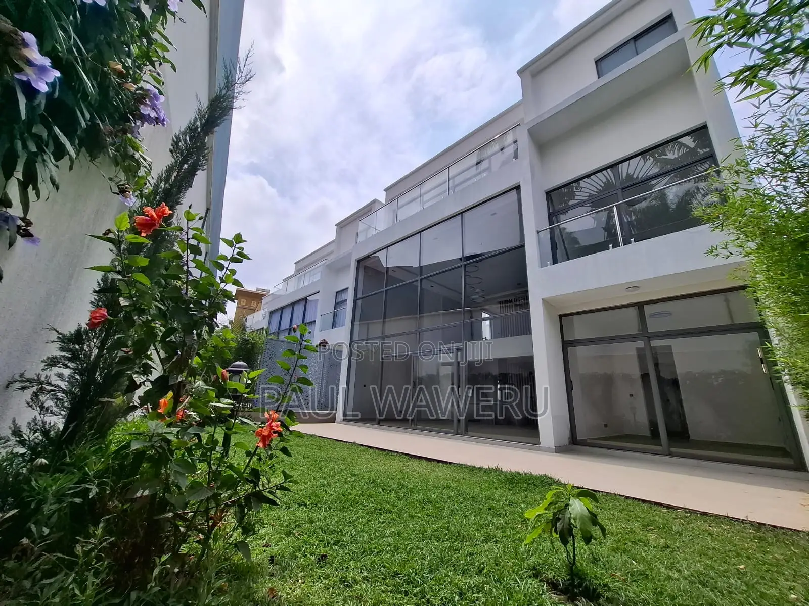 5bdrm Villa in Maziwa for sale