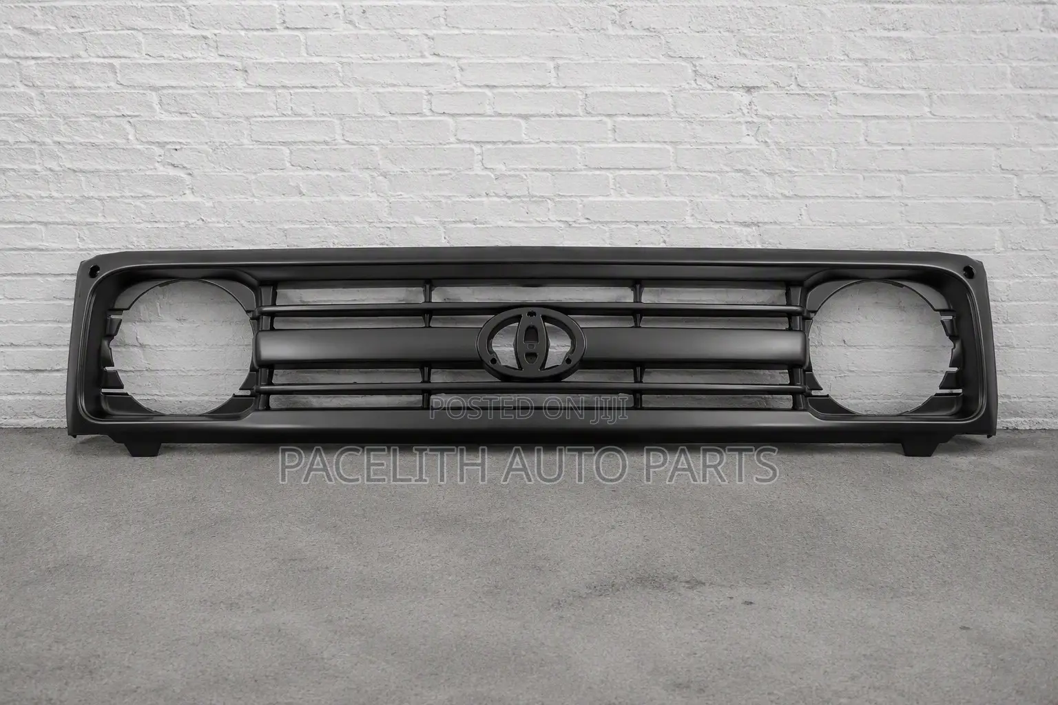 Front Grille Toyota Land Cruiser FJ75 1996 - 2020