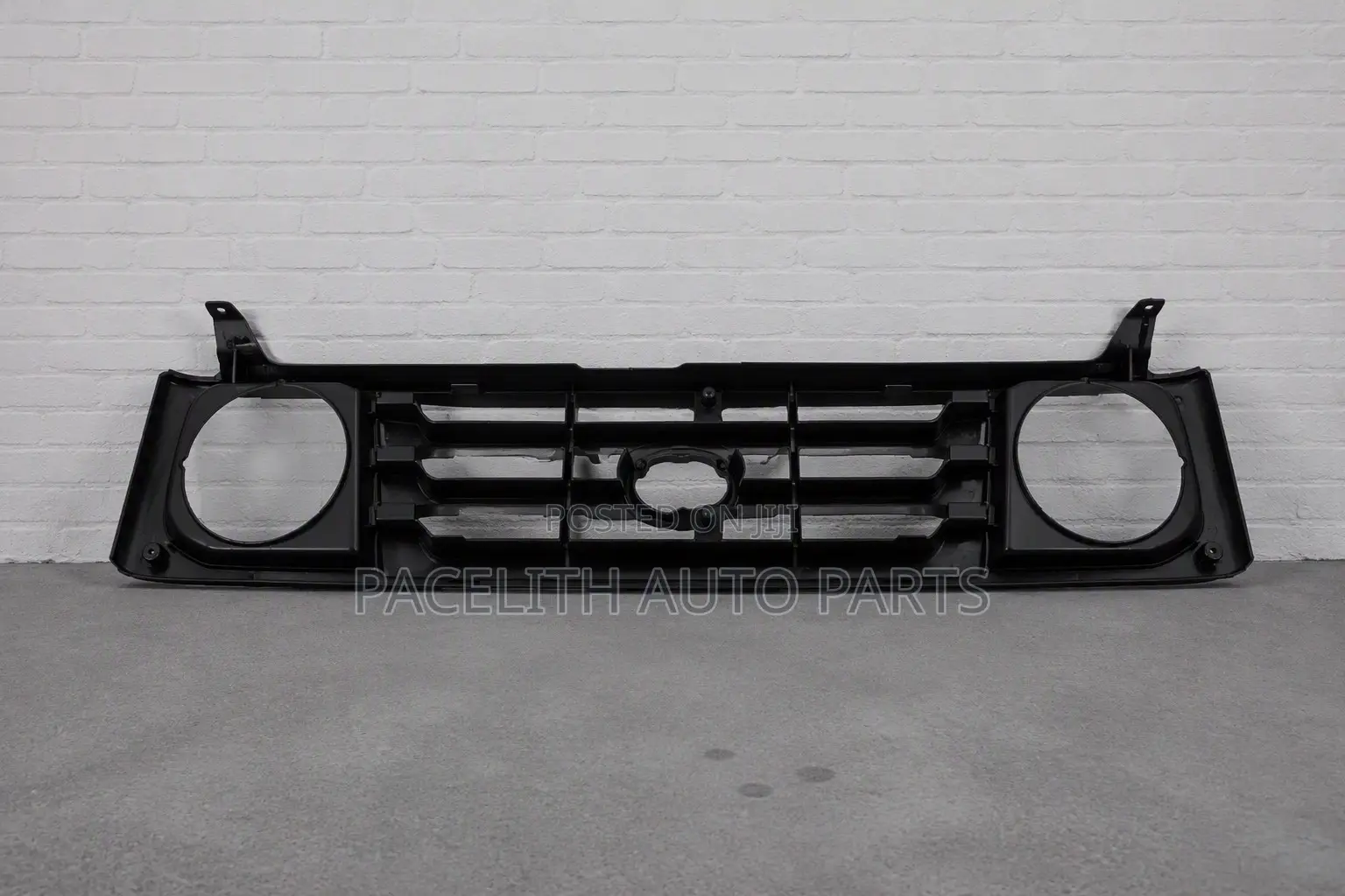 Front Grille Toyota Land Cruiser FJ79 1999 - 2020