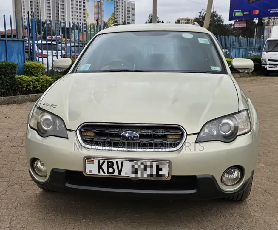 Subaru Outback 2006 Beige