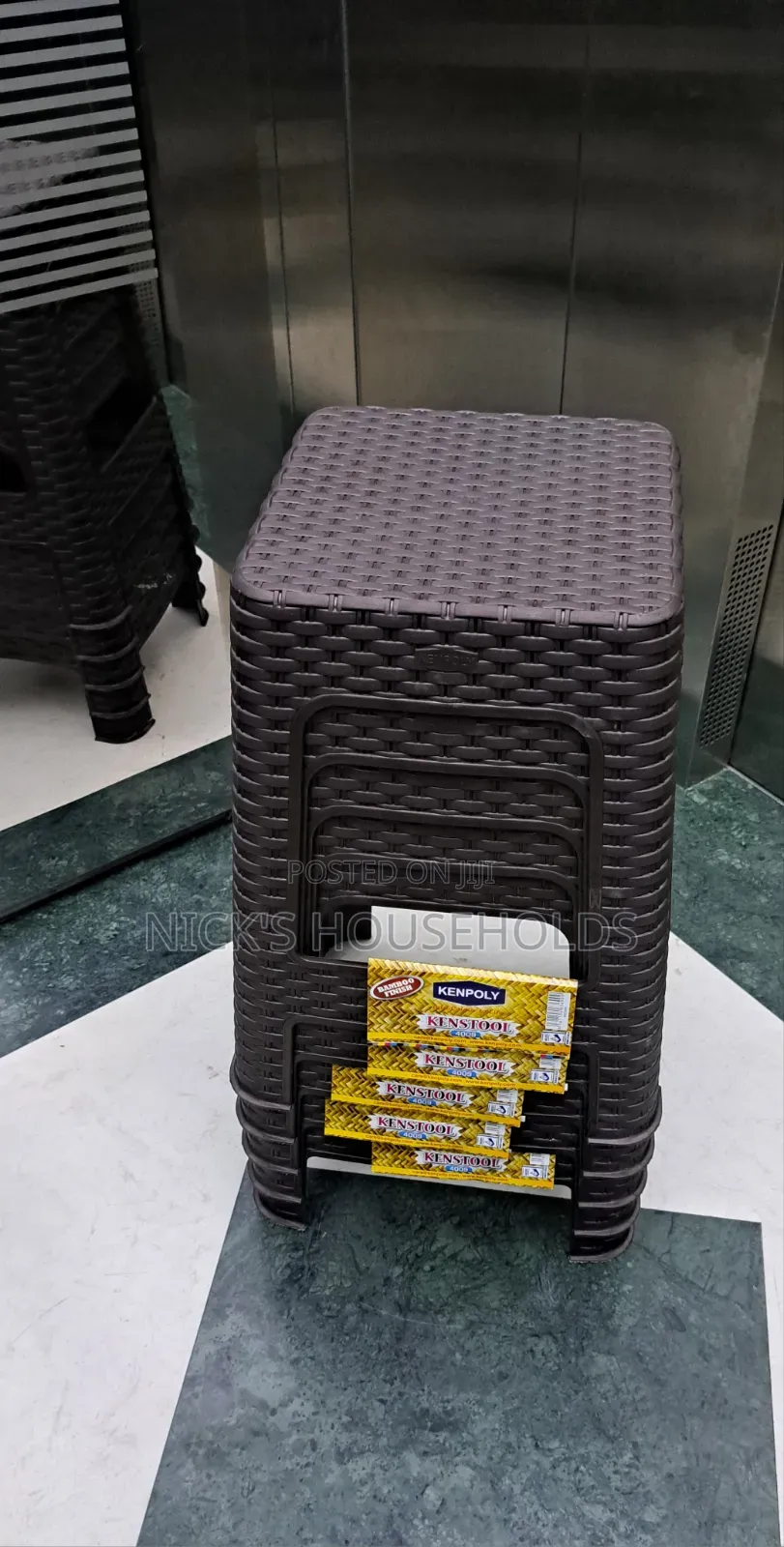 Brown Plastic Stool, Quality Stools